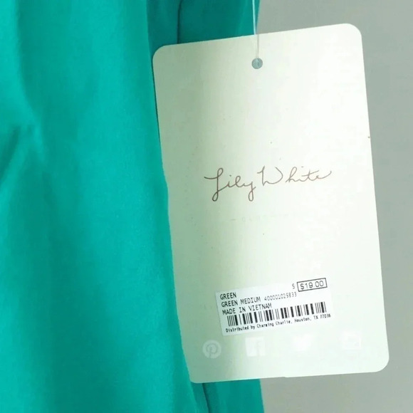 NEW Lily White Green Short Sleeve Top Med - Picture 3 of 3